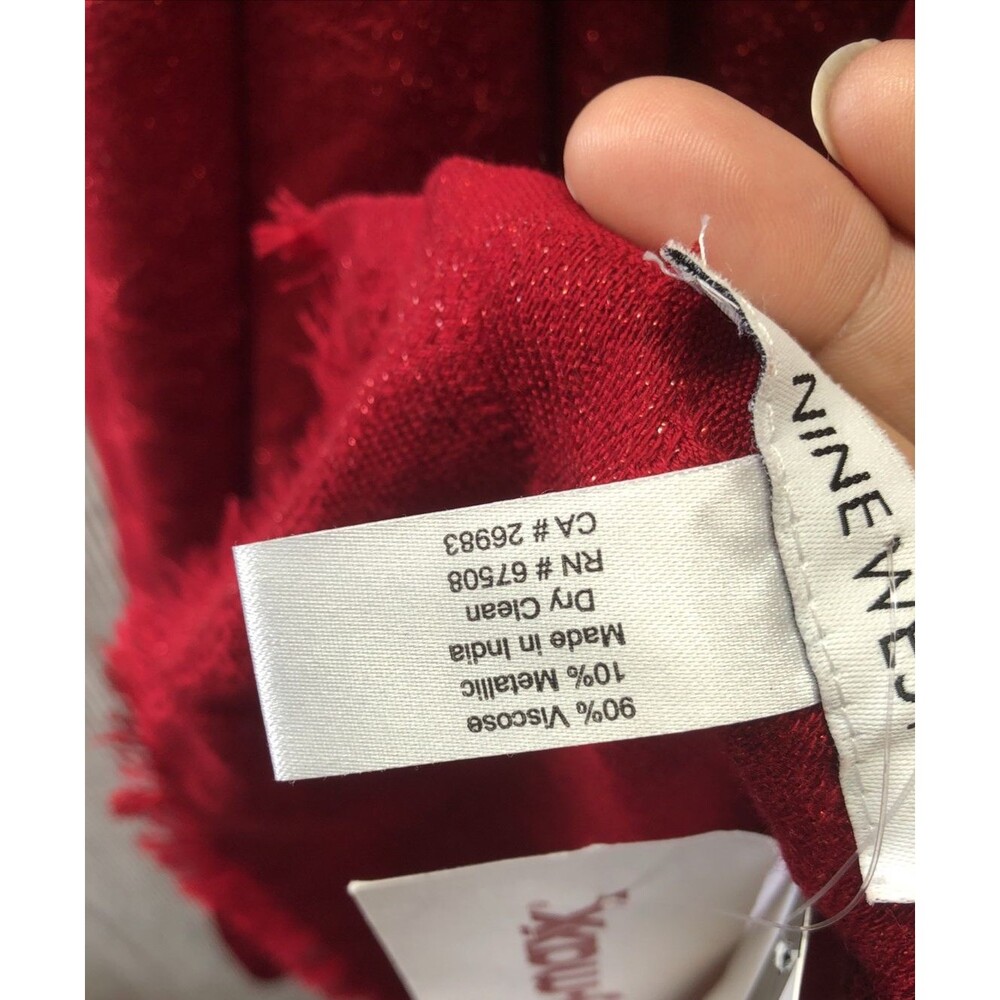 Nine West Scarf Red Metallic Shimmer Wrap Shawl Holiday Party Evening NWT - Picture 4 of 11